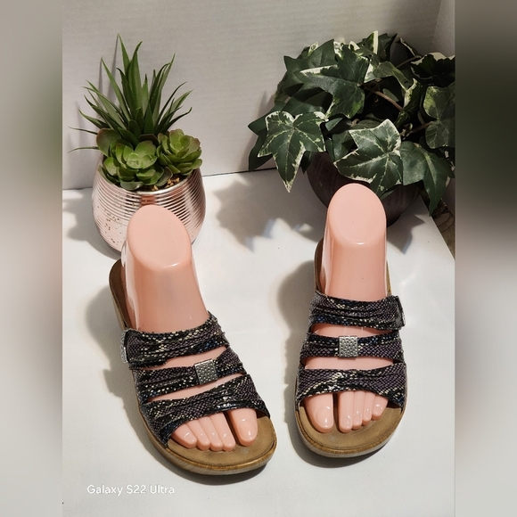 obeo Shoes - Women's Black Strappy Sandals